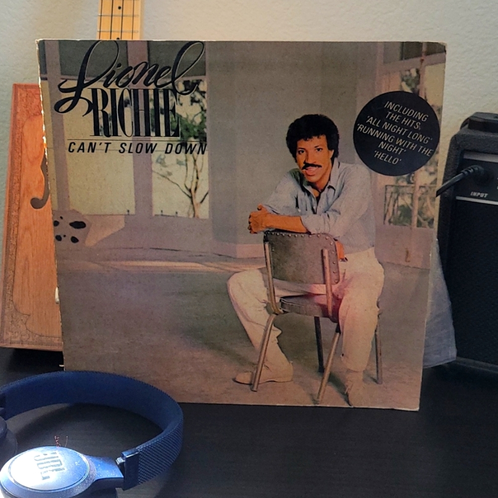 Lionel Richie Can't Slow Down